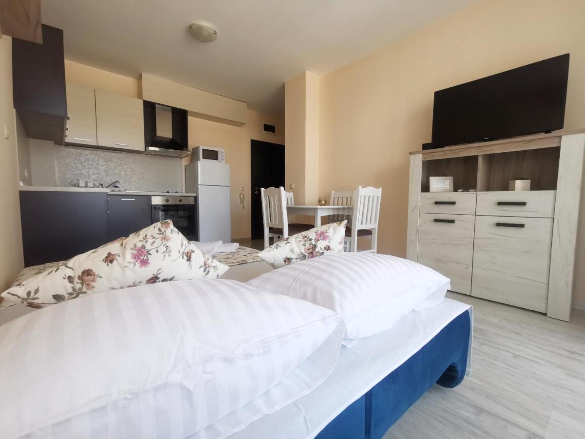 Aпартаменти Хоризонт Apartman Szozopol Kültér fotó